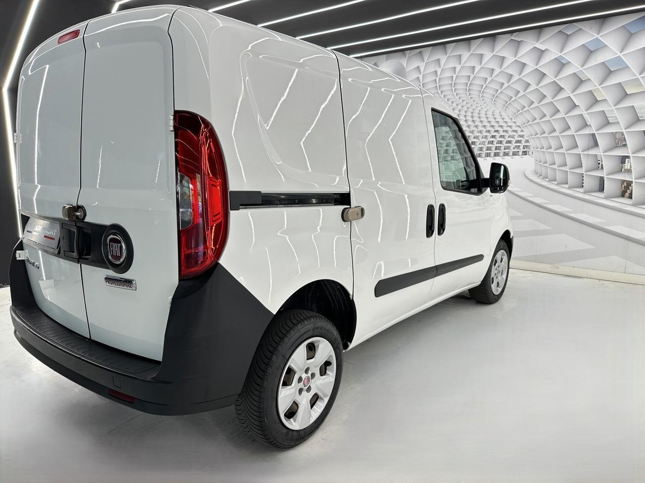 Fiat Doblo 1.3 mjt 90cv KM CERTIFICATI-IVA ESPOSTA-PERMUTE