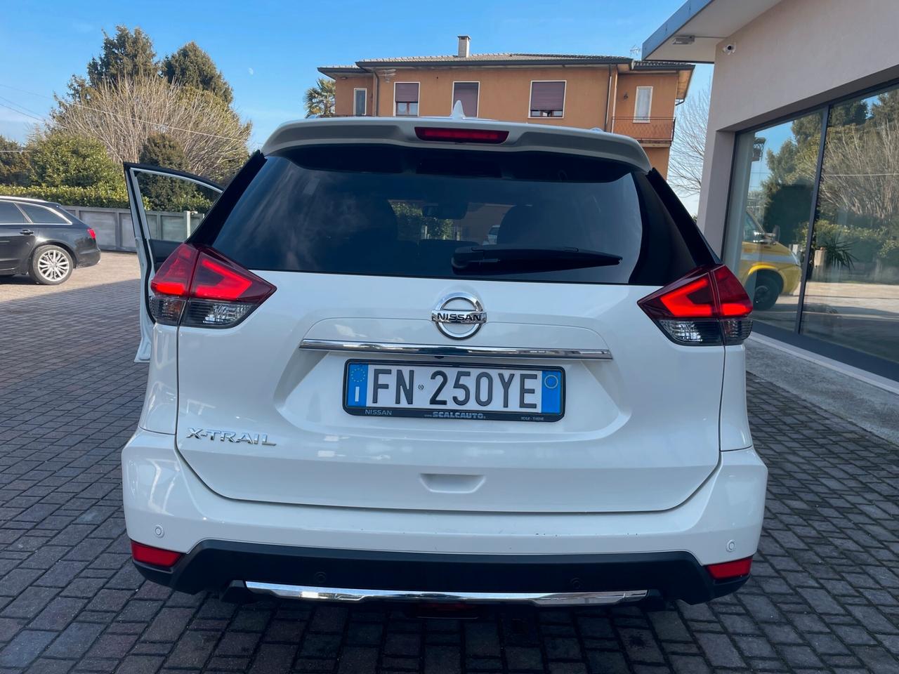Nissan X-Trail 1.6 dCi 2WD N-Connecta
