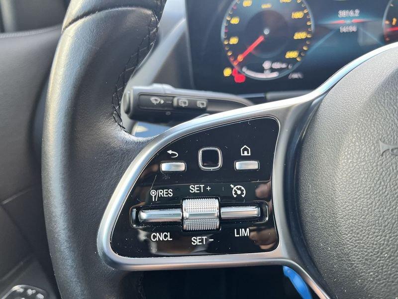 Mercedes-Benz GLA 180d Sport Plus FULL LED/MBUX