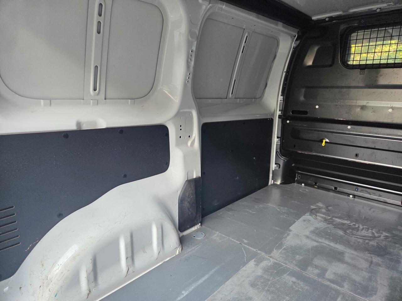 TOYOTA PROACE 2021 L2H1 1.5 120CV