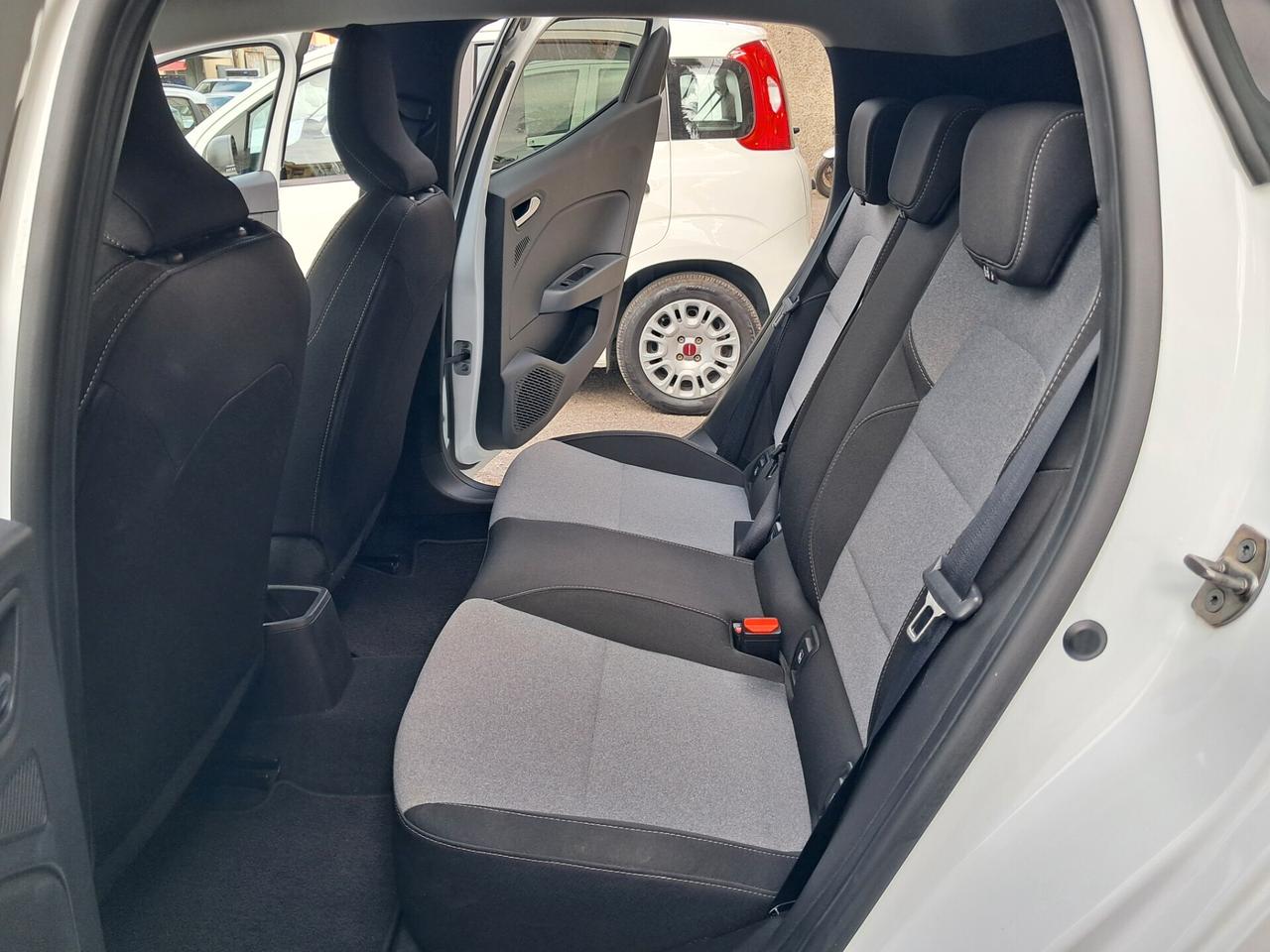 Mitsubishi Colt 1.0L turbo 91 cv Invite