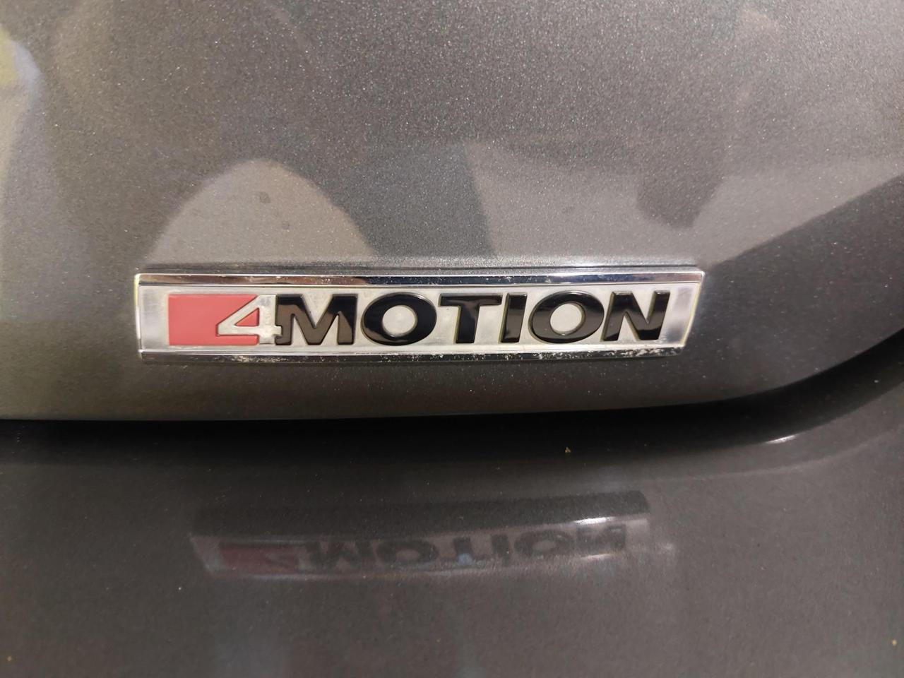 Volkswagen T-Roc 2.0 tdi CYBER 4motion dsg