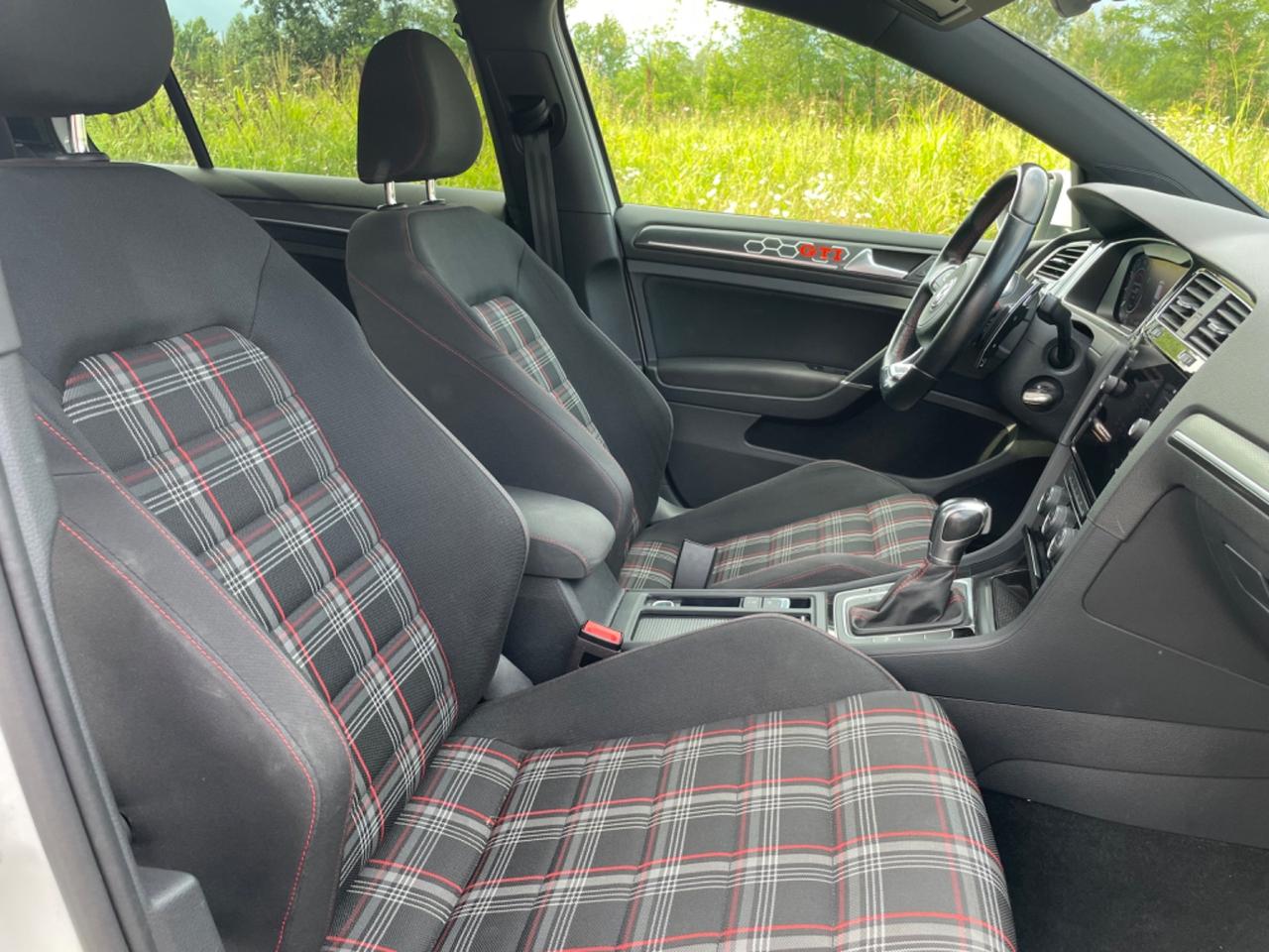 Volkswagen Golf GTI Golf GTI Performance 2.0 245cv