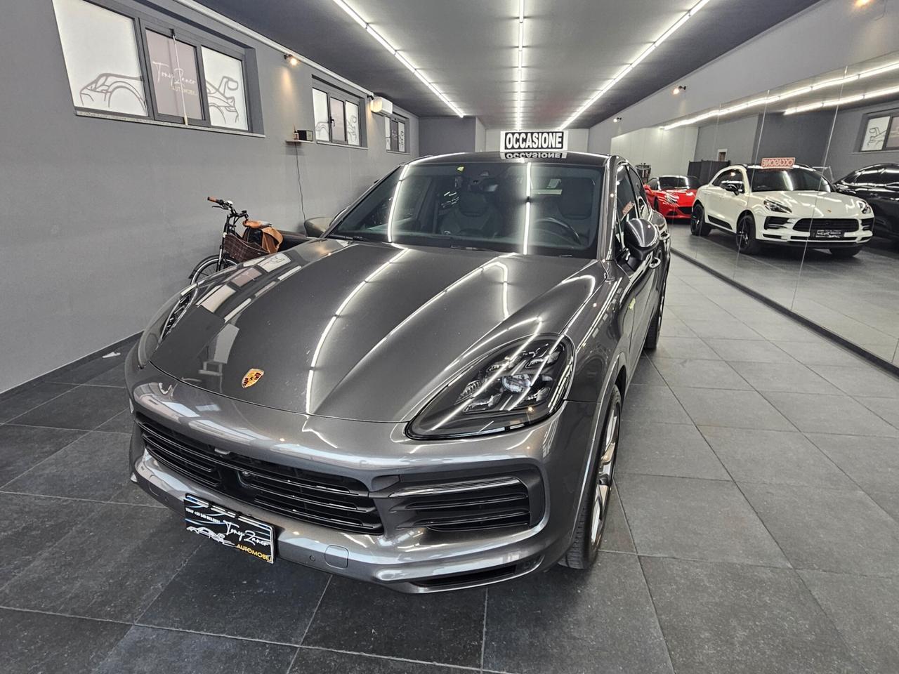 Porsche Cayenne 3.0 V6 E-Hybrid Platinum Edition