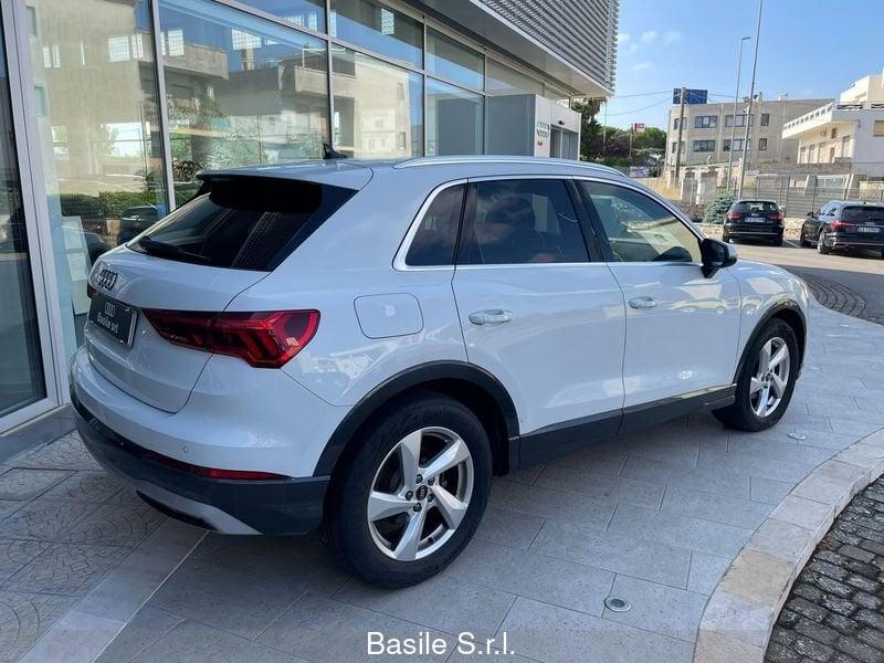 Audi Q3 35 TDI S tronic Business Advanced