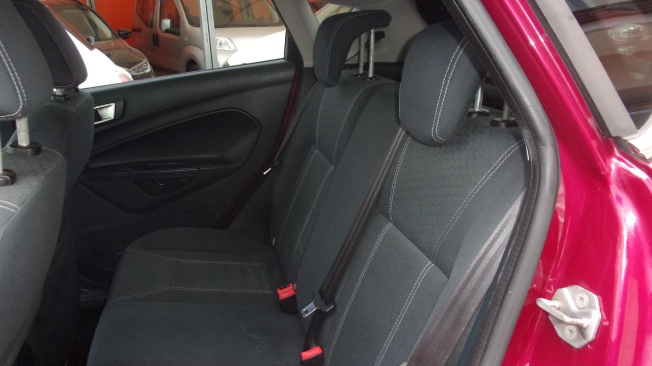 Ford Fiesta 1.2 82 CV 5 porte Titanium