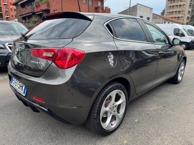 ALFA ROMEO Giulietta 1.6 JTDm-2 120 CV Distinctive