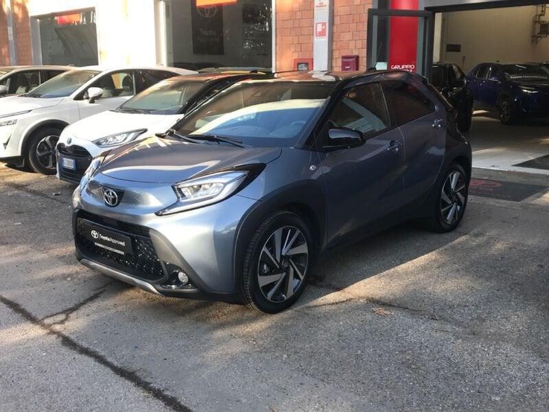 Toyota Aygo X 1.0B (72 CV) Lounge S-CVT