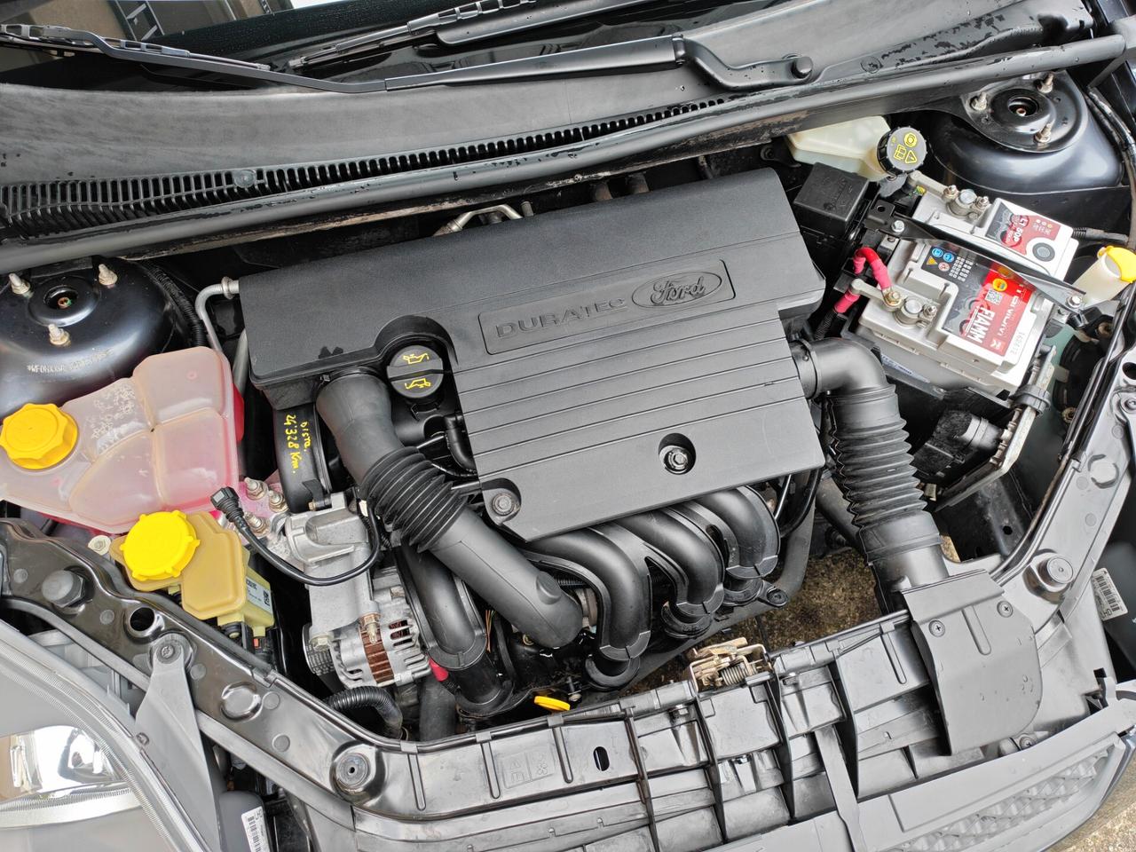 Ford Fiesta 1.2 BENZINA 75cv / 38.100km / Unipro