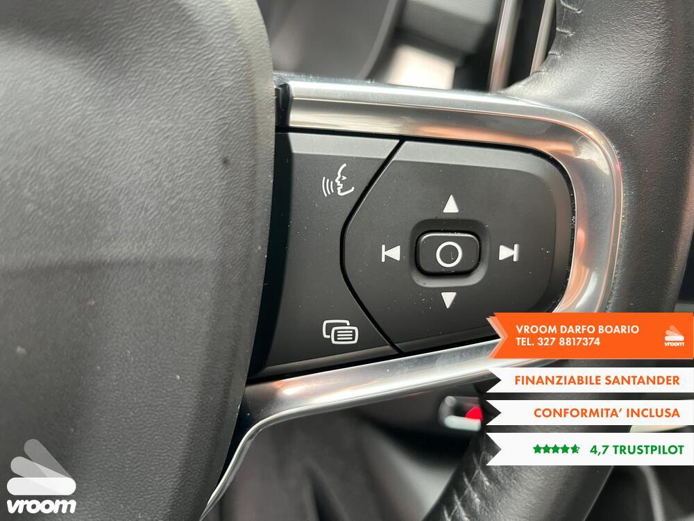 VOLVO XC40 (2017-->) XC40 B4 automatico Plus Dark