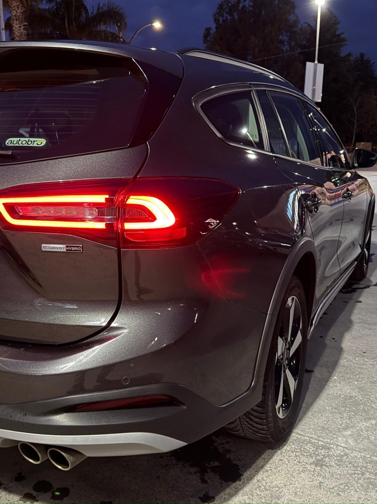 Ford Focus 1.0 EcoBoost Hybrid 125 CV SW Active