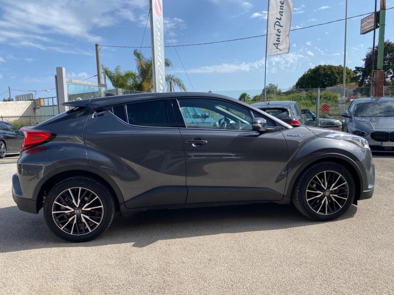 Toyota C-HR 1.8 Hybrid E-CVT Active