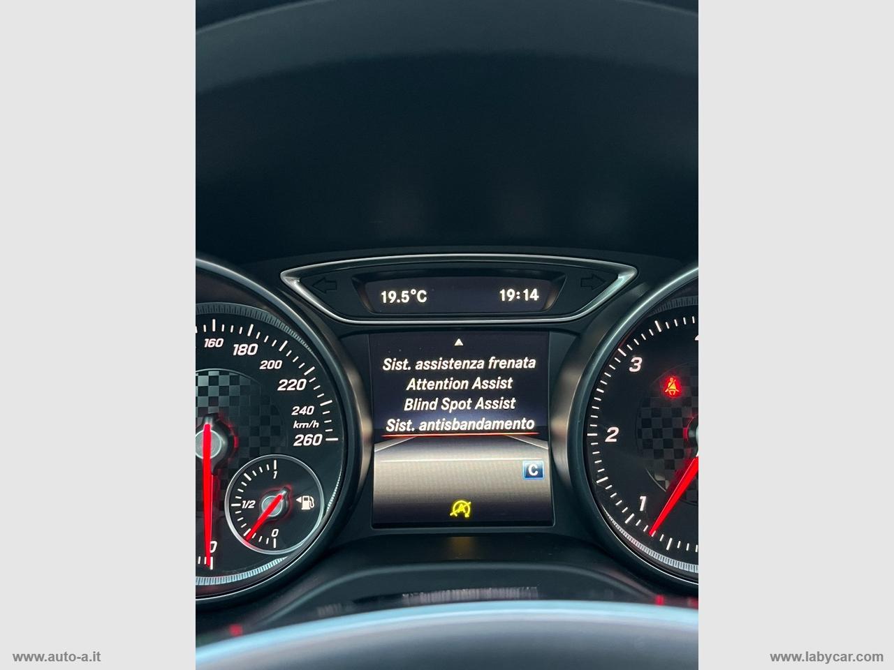 MERCEDES-BENZ A 200 d Premium