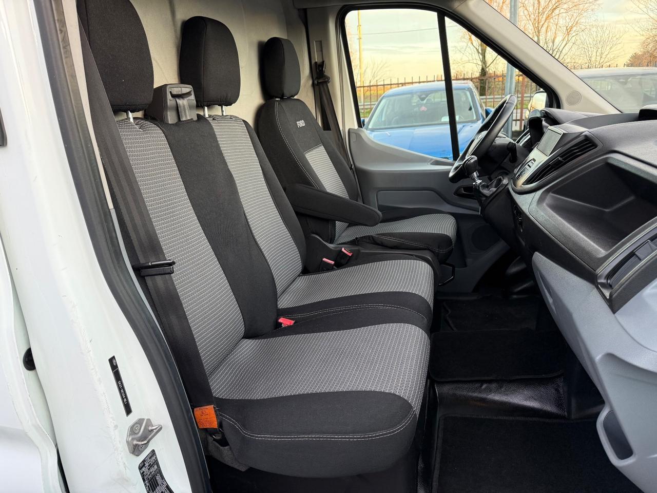 Ford Transit 350 2.2 L4 H3