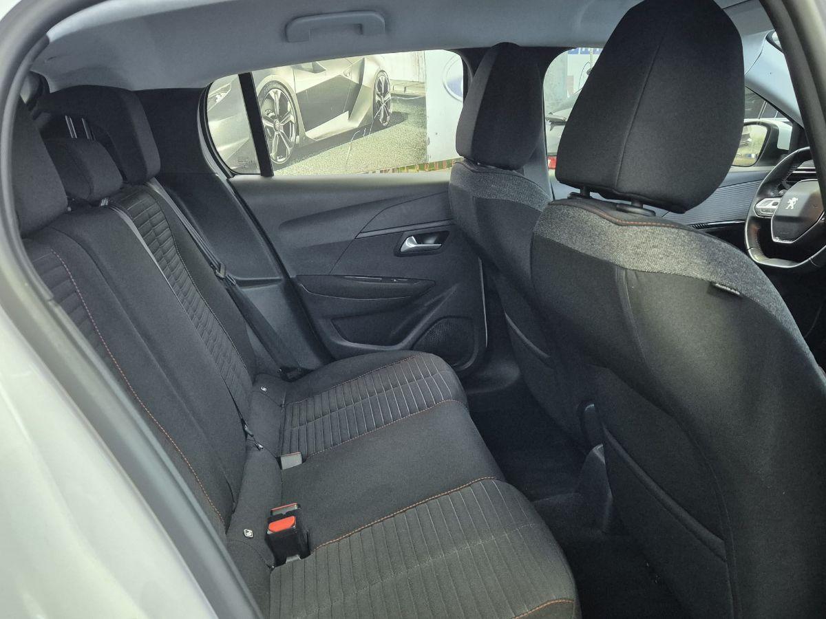 PEUGEOT - 208 - BlueHDi 100 S&S 5p. Allure