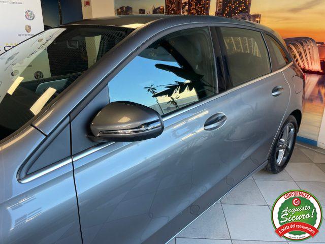 MERCEDES-BENZ B 180 d Automatic *PELLE*FULL LED*NAVI