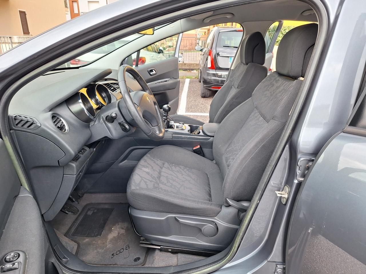 Peugeot 3008 1.6 HDi 112CV Business EURO5 UNICOPROPIETARIO FAMIGLIARE