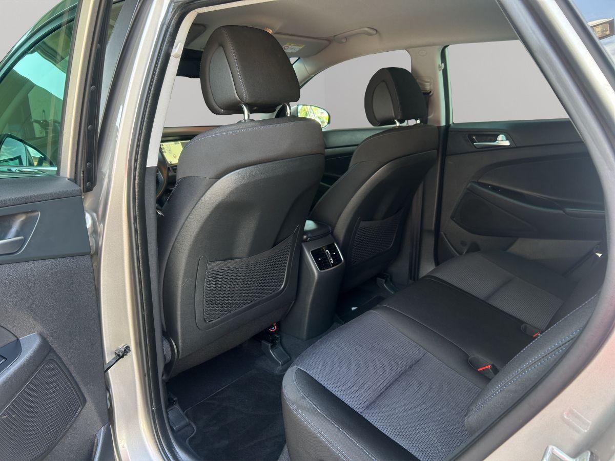 HYUNDAI - Tucson - 1.7 CRDi 116CV XPossible NAVI TELECAMERA