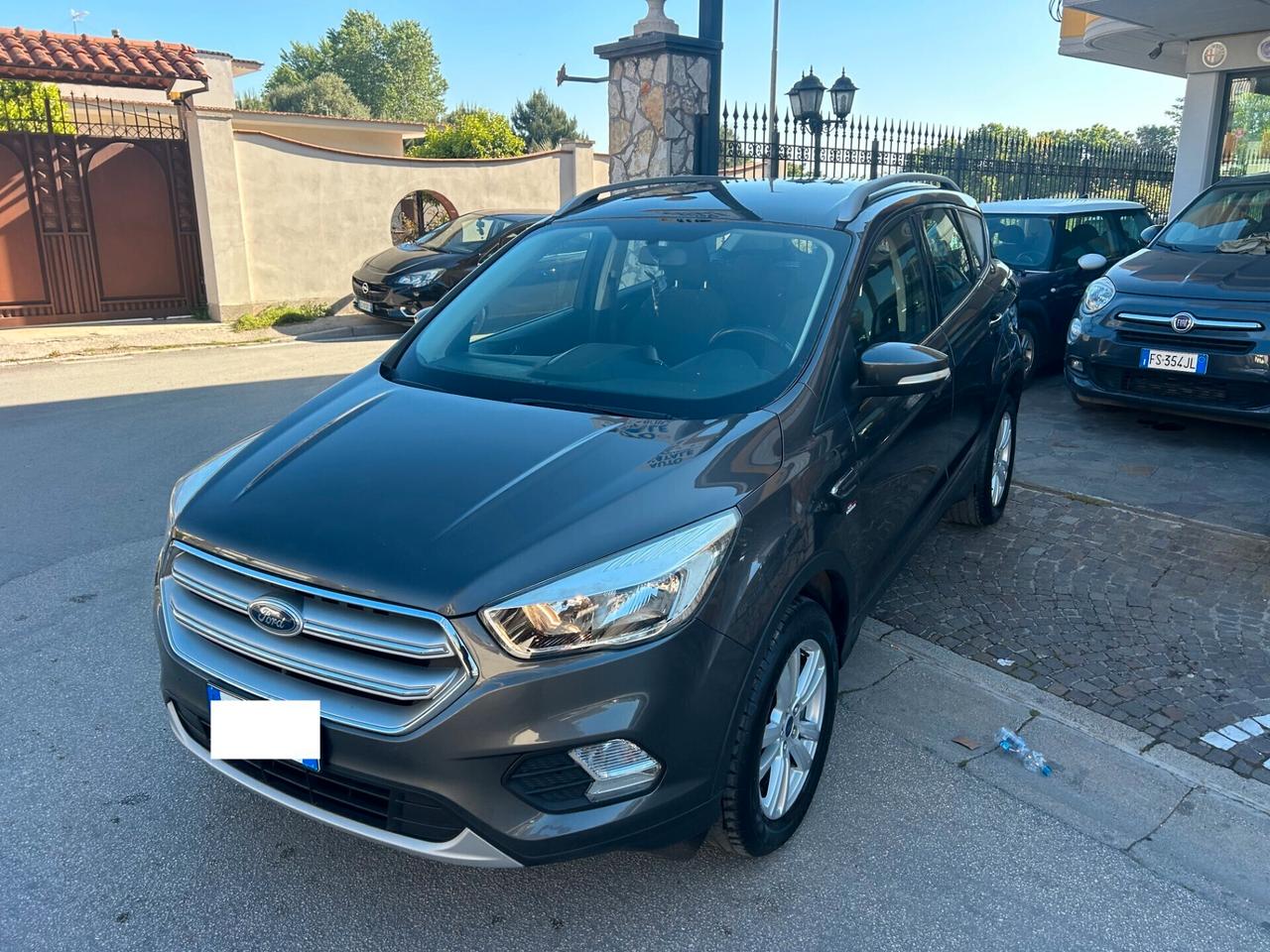 Ford Kuga 1.5 TDCI 120 CV S&S 2WD Titanium
