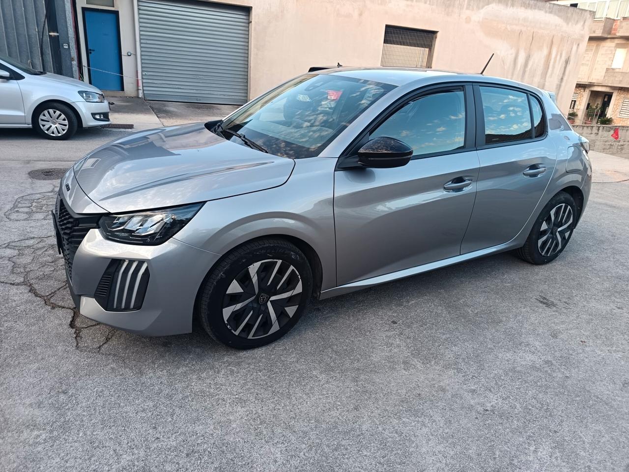 Peugeot 208 1.2 75CV Active Ok Neopatentati