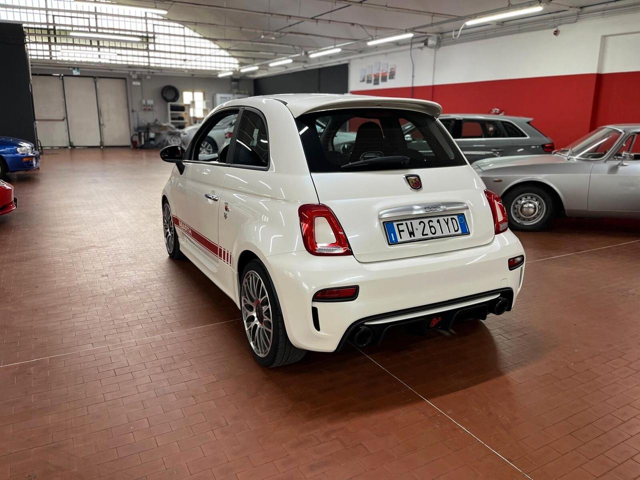 Abarth 595 1.4 Turbo T-Jet 145 CV