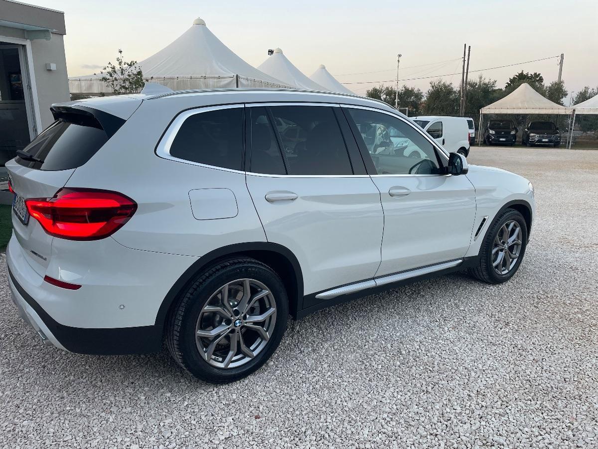 BMW - X3 - xDrive20d xLine