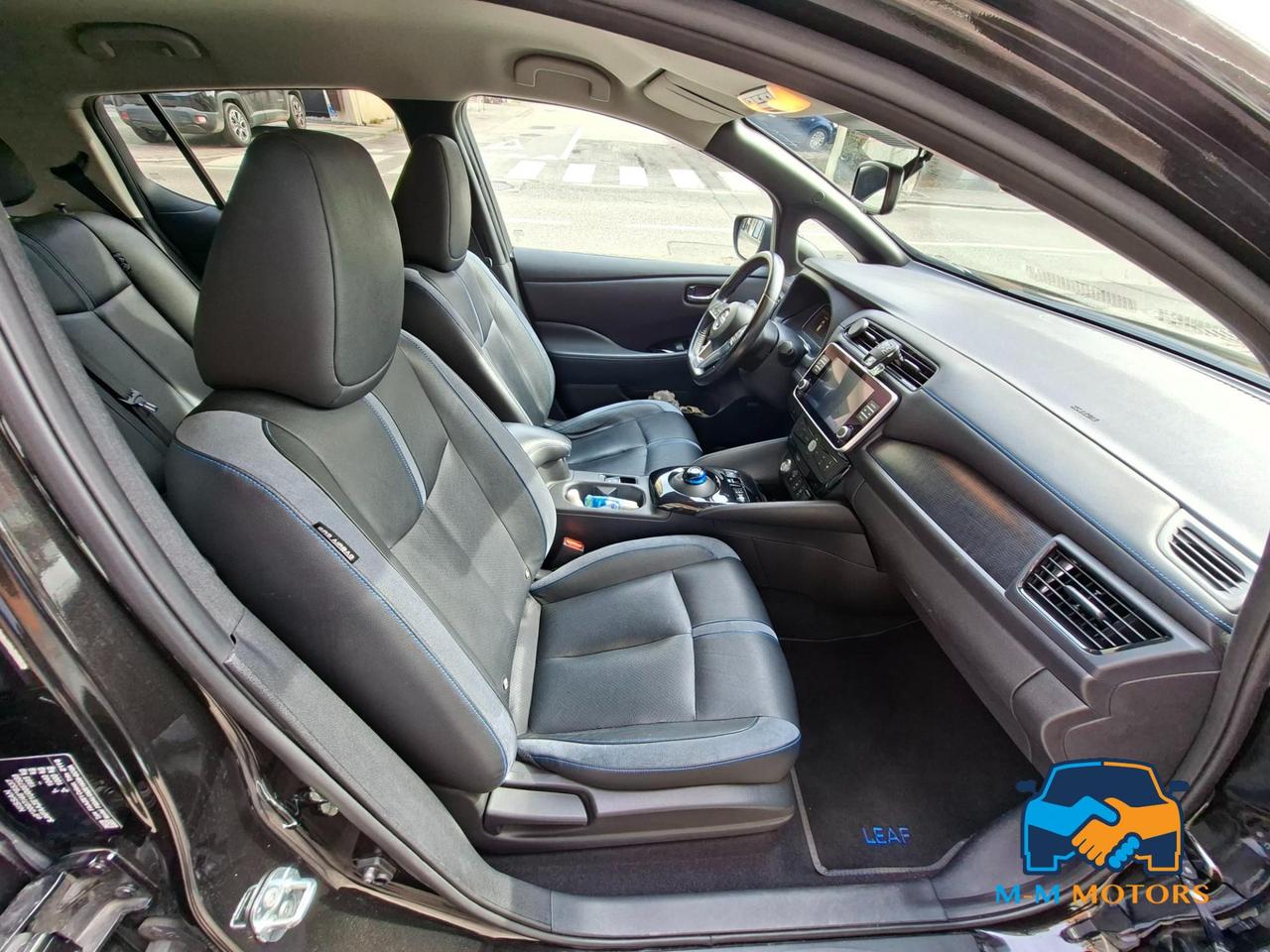 NISSAN LEAF techna - pro 122 cv