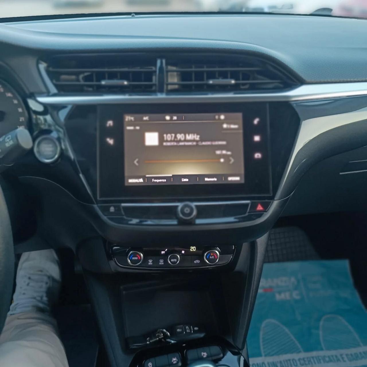 Opel Corsa 1.2 FULL OPT SOLO 17.000KM