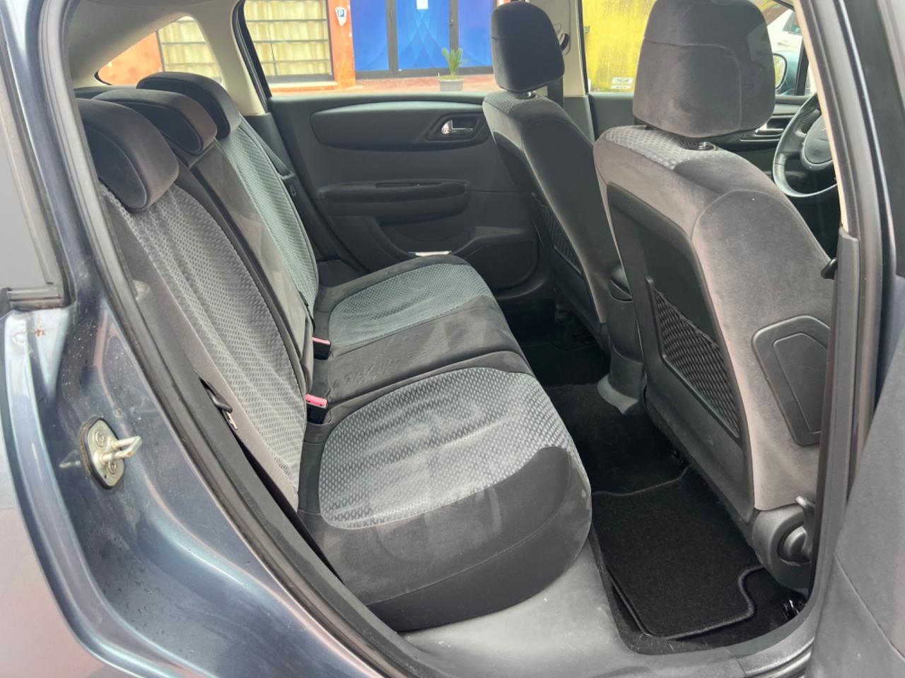 Citroen C4 1.6 HDi 90CV Elegance