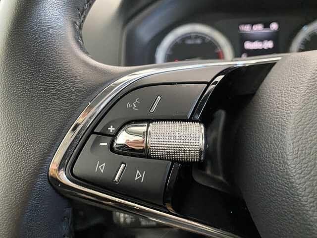 SKODA Karoq 1.0 TSI 110 CV Executive