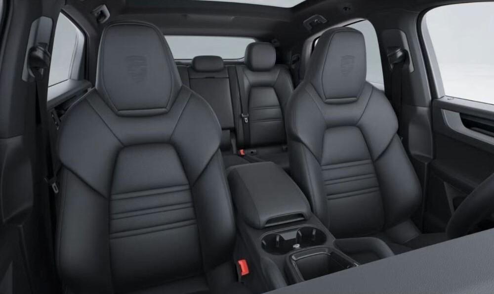 Porsche Cayenne Coupè 3.0 V6 354 cv Nuovo modello km 0