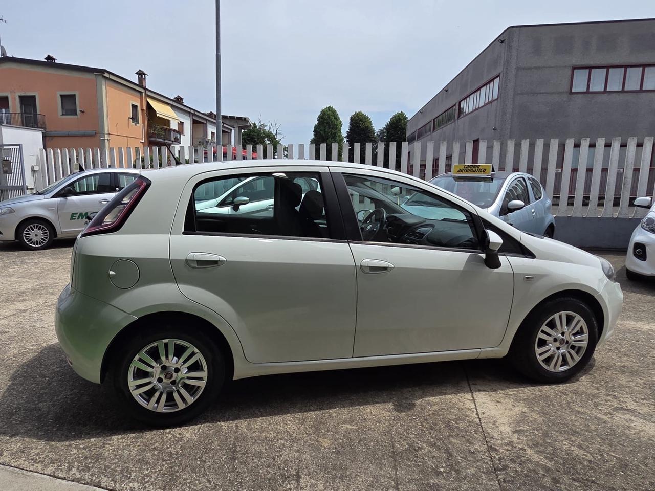 Fiat Punto 1.3 MJT II 75 CV euro 5