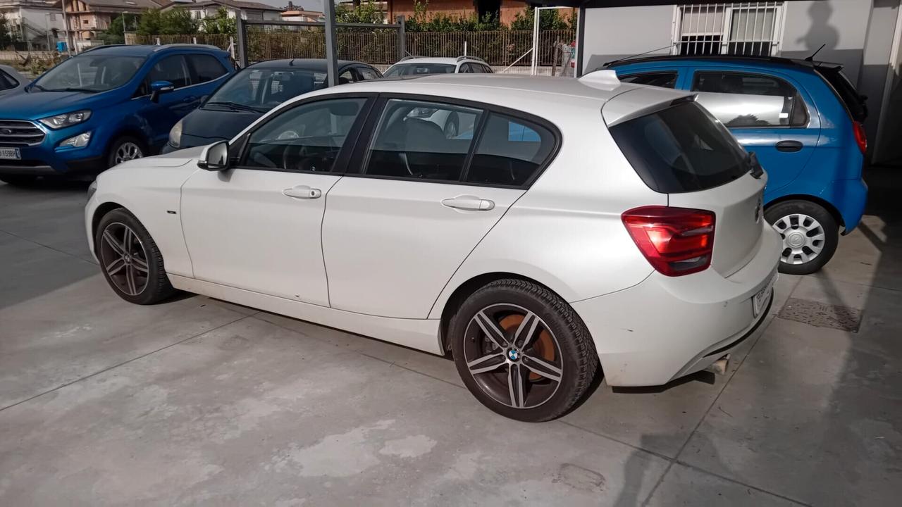 Bmw 120 120d 5p. Sport