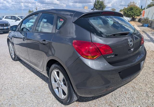 OPEL Astra 1.7 CDTI 110CV 5 porte Cosmo