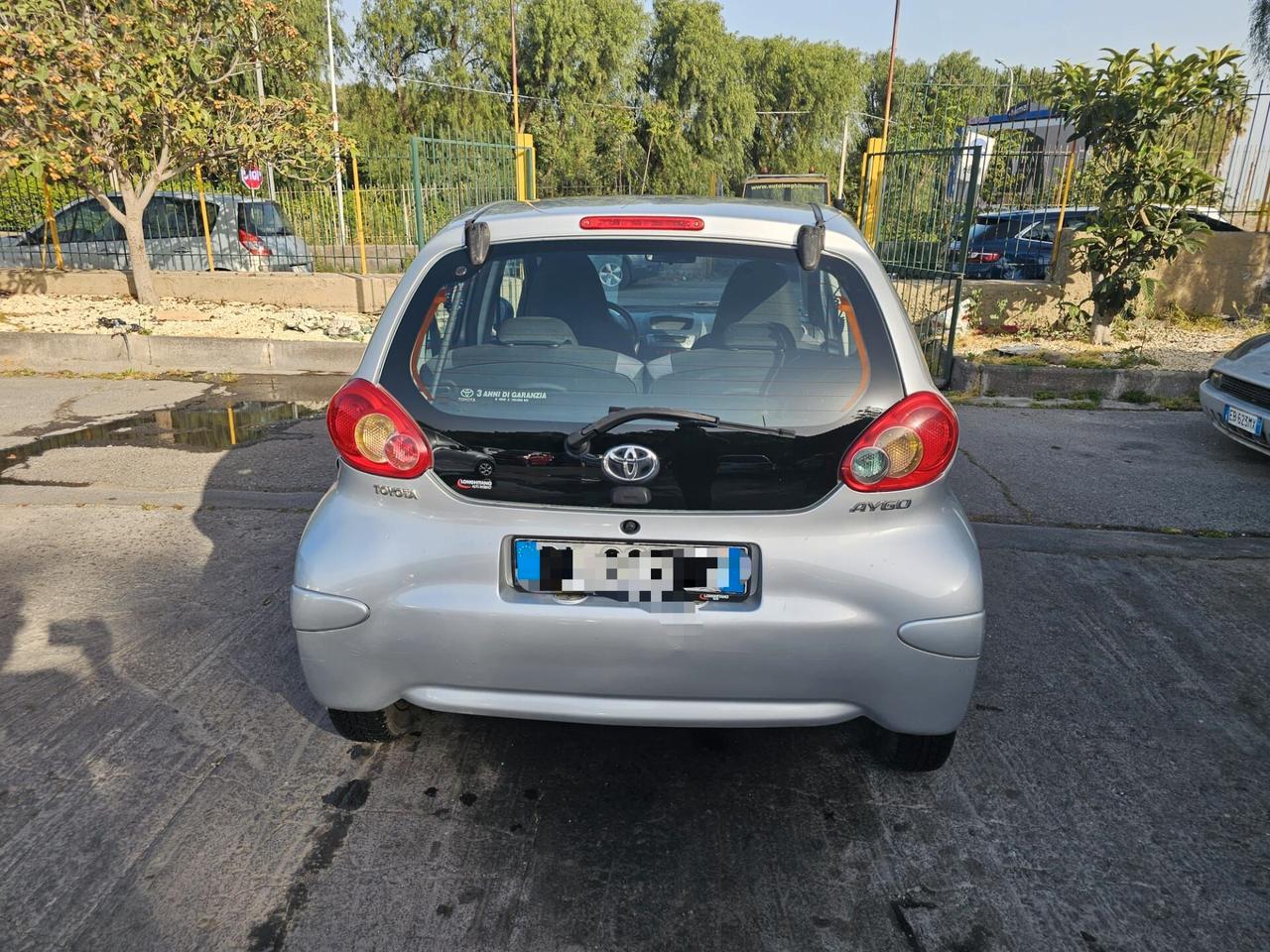 Toyota Aygo 1.0 12V VVT-i 5 porte