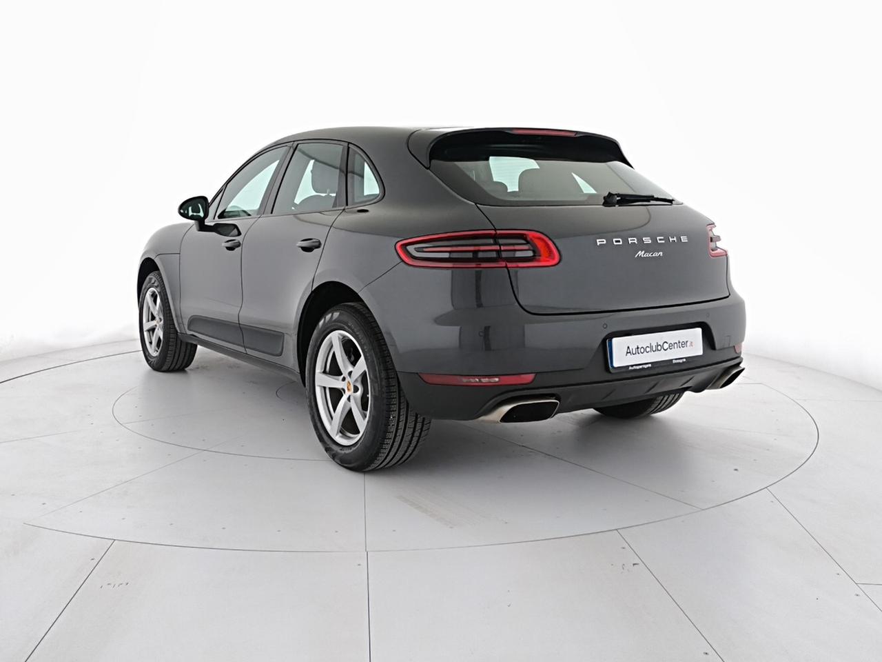 Porsche Macan 2.0 252cv