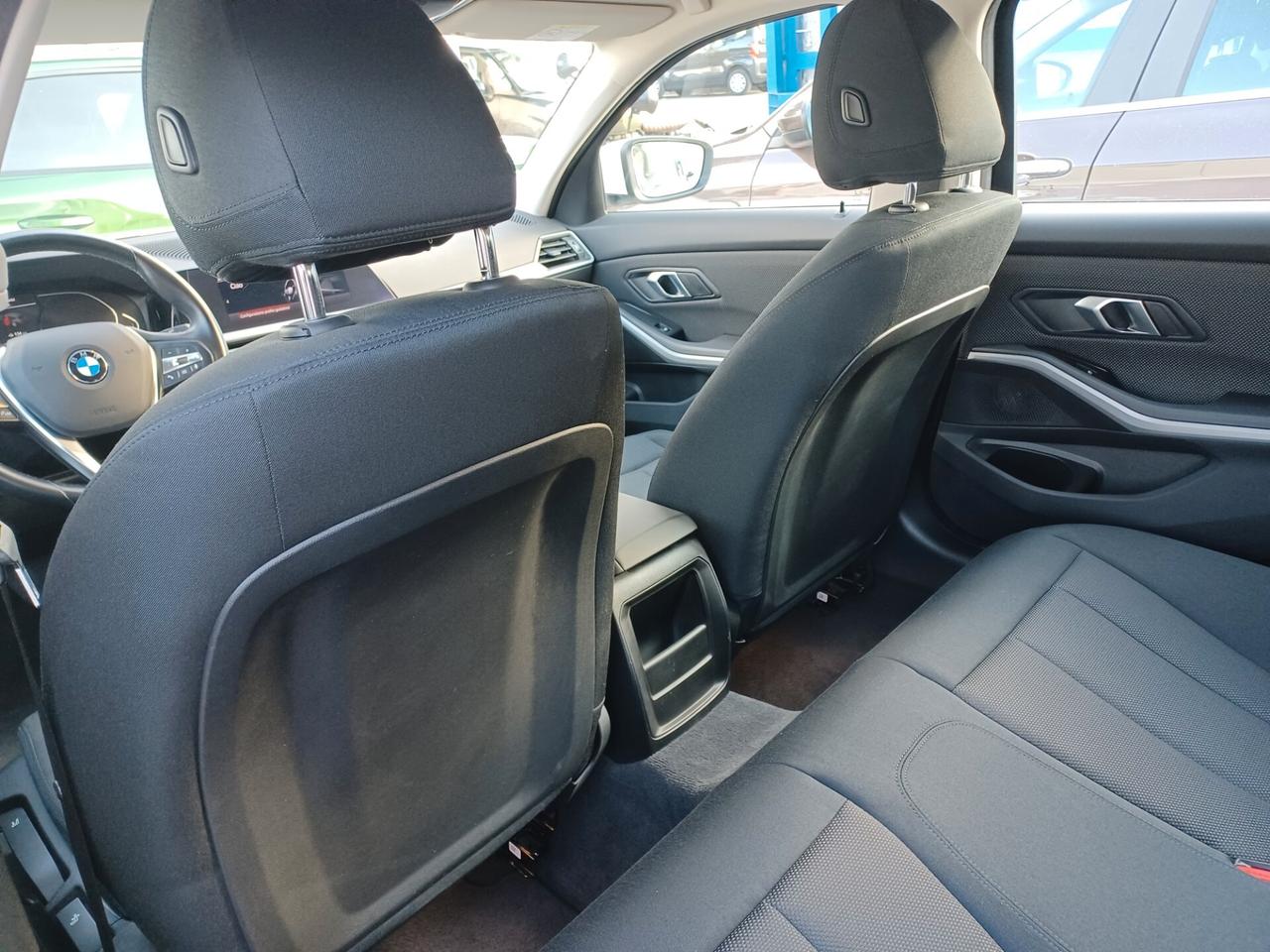 Bmw 318 d 48V Touring ANNO 2021