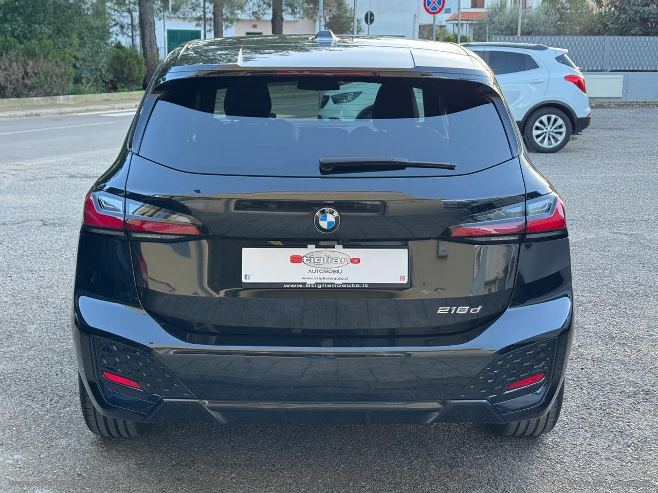 BMW 218d Active Tourer Msport HEAD- UP DISPLAY