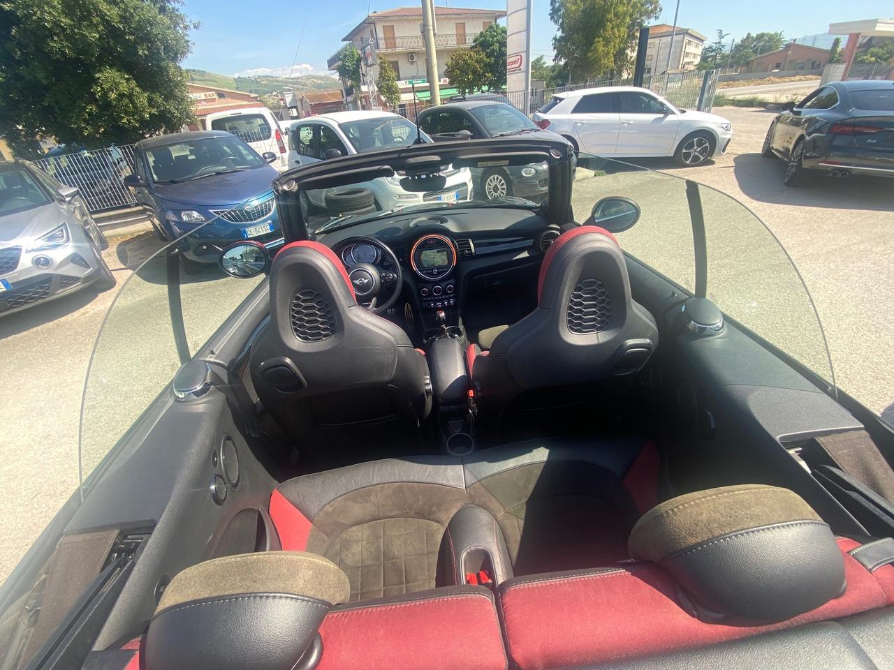 Mini Cooper D Cabrio 1.5 boost 116cv **Pack John Cooper Works**