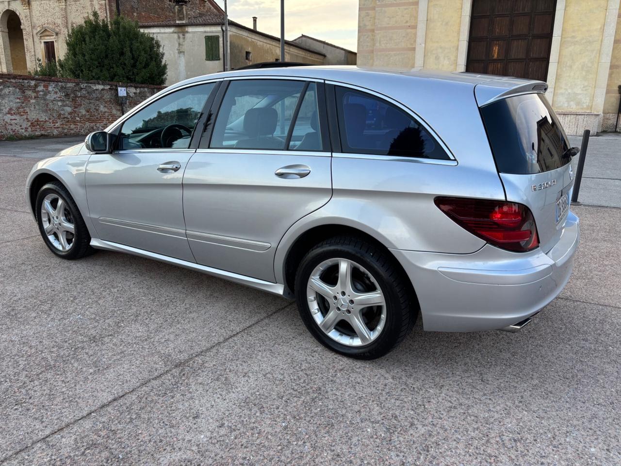 Mercedes-benz R 320 CDI cat 4Matic