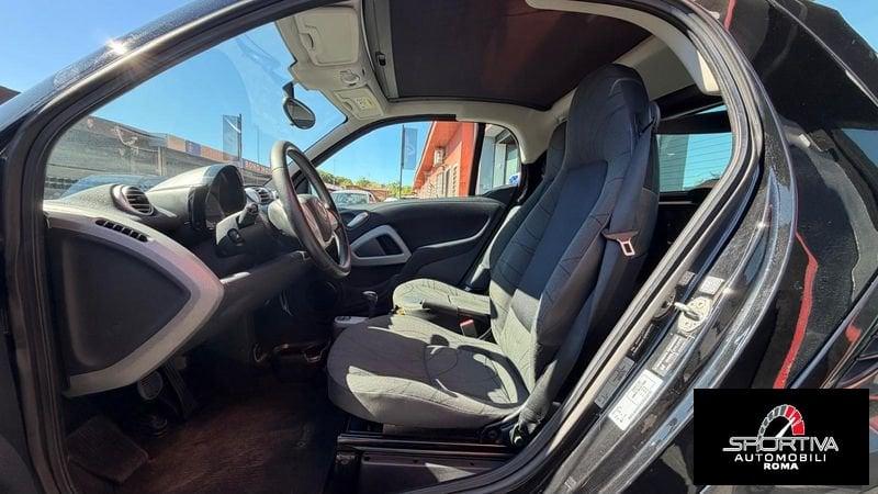 smart fortwo SERVOSTERZO fortwo 1000 62 kW coupé passion