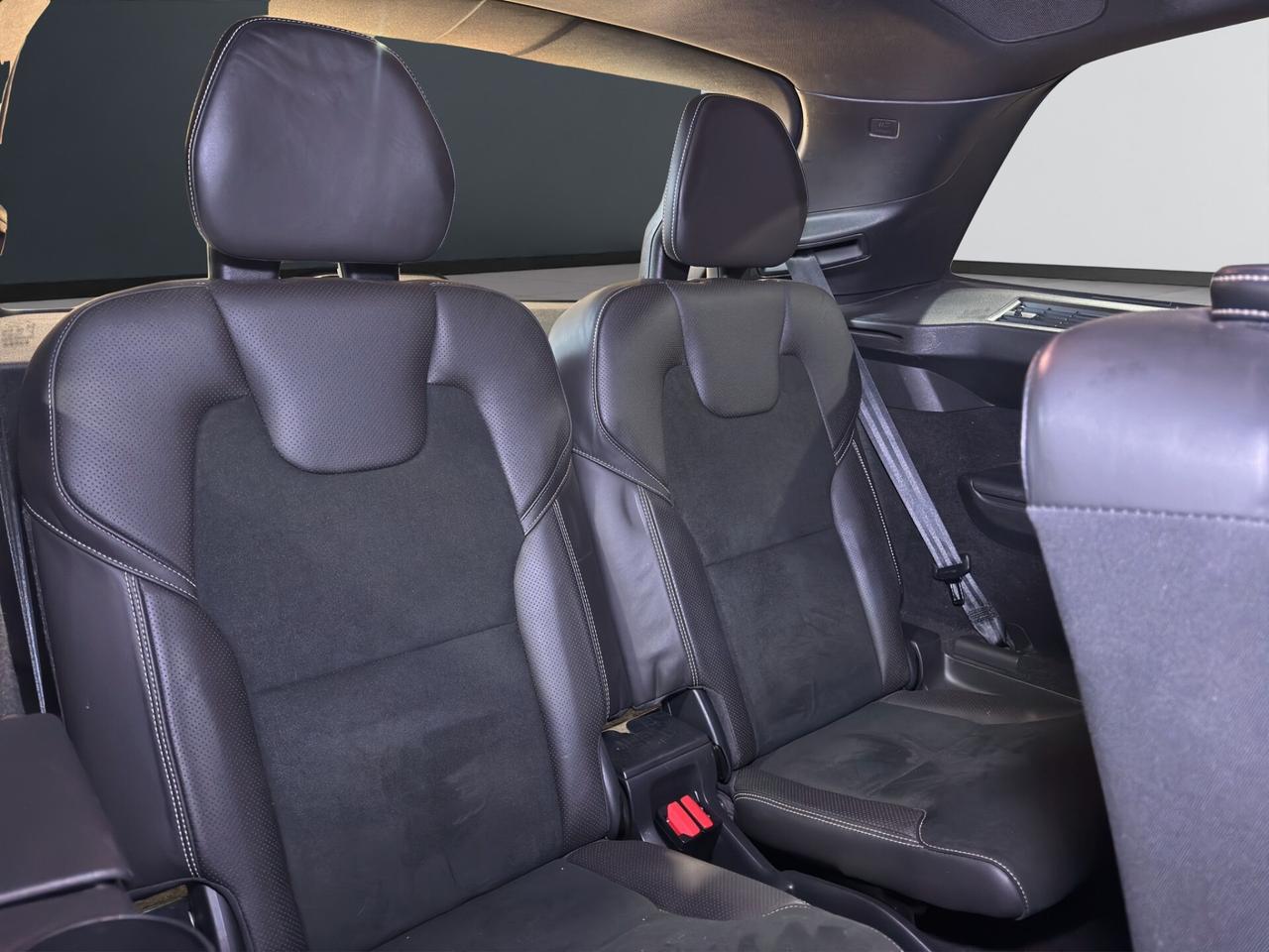 Volvo XC 90 D5 AWD Geartronic 7 posti R-design