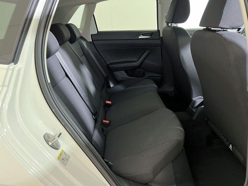 Volkswagen Polo Polo 1.0 Young 80cv