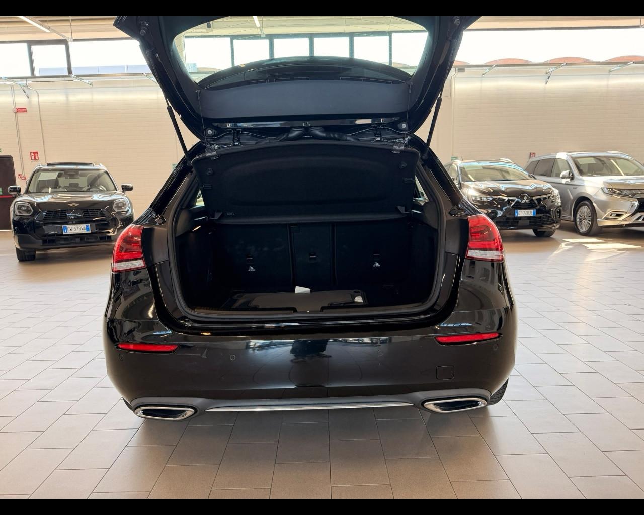 Mercedes-Benz Classe A (W177) - A 180 d Automatic Sport