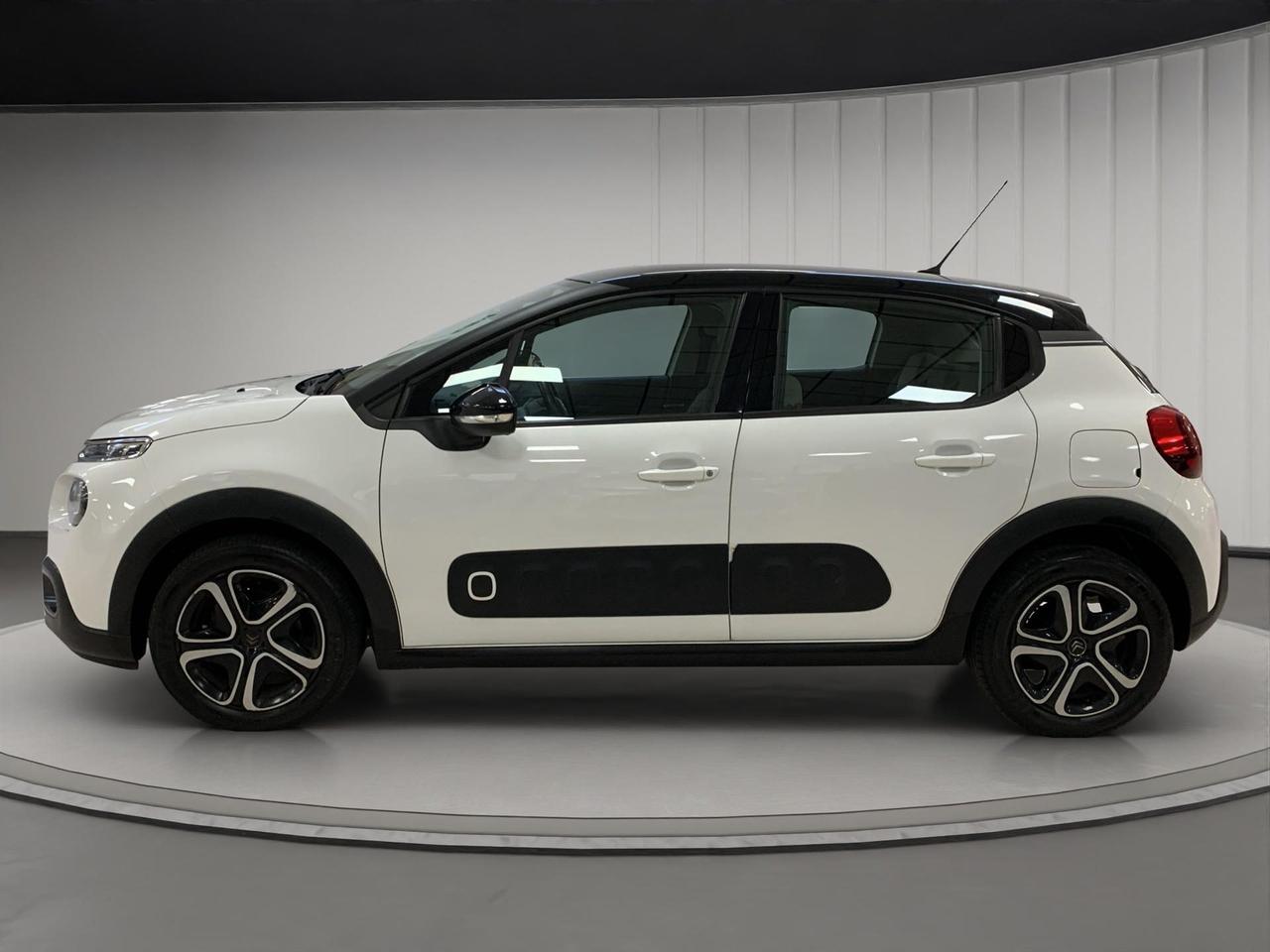 Citroen C3 1.2 puretech Shine 82cv