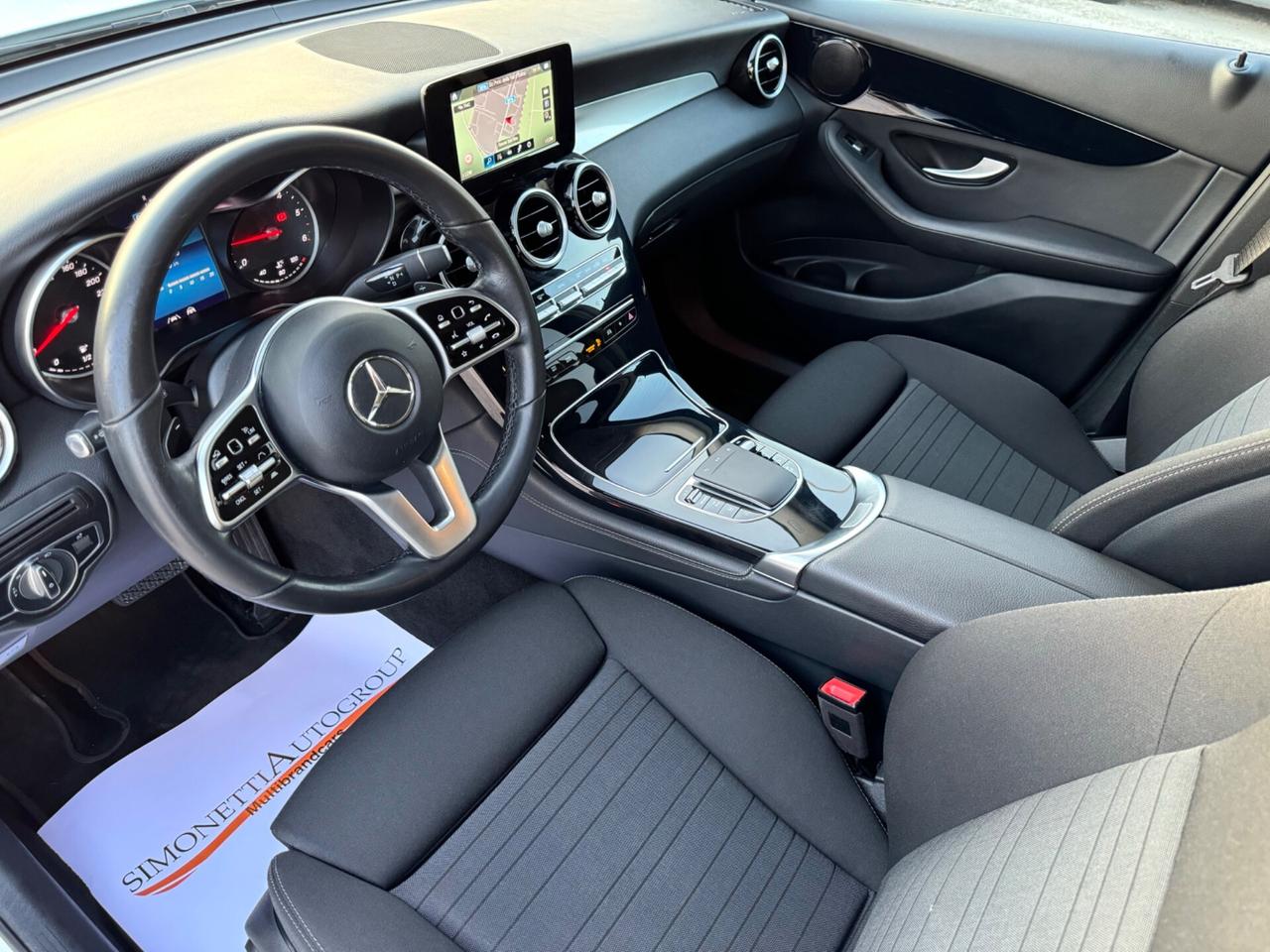 MERCEDES GLC 200D Sport 4Matic - Led Navi