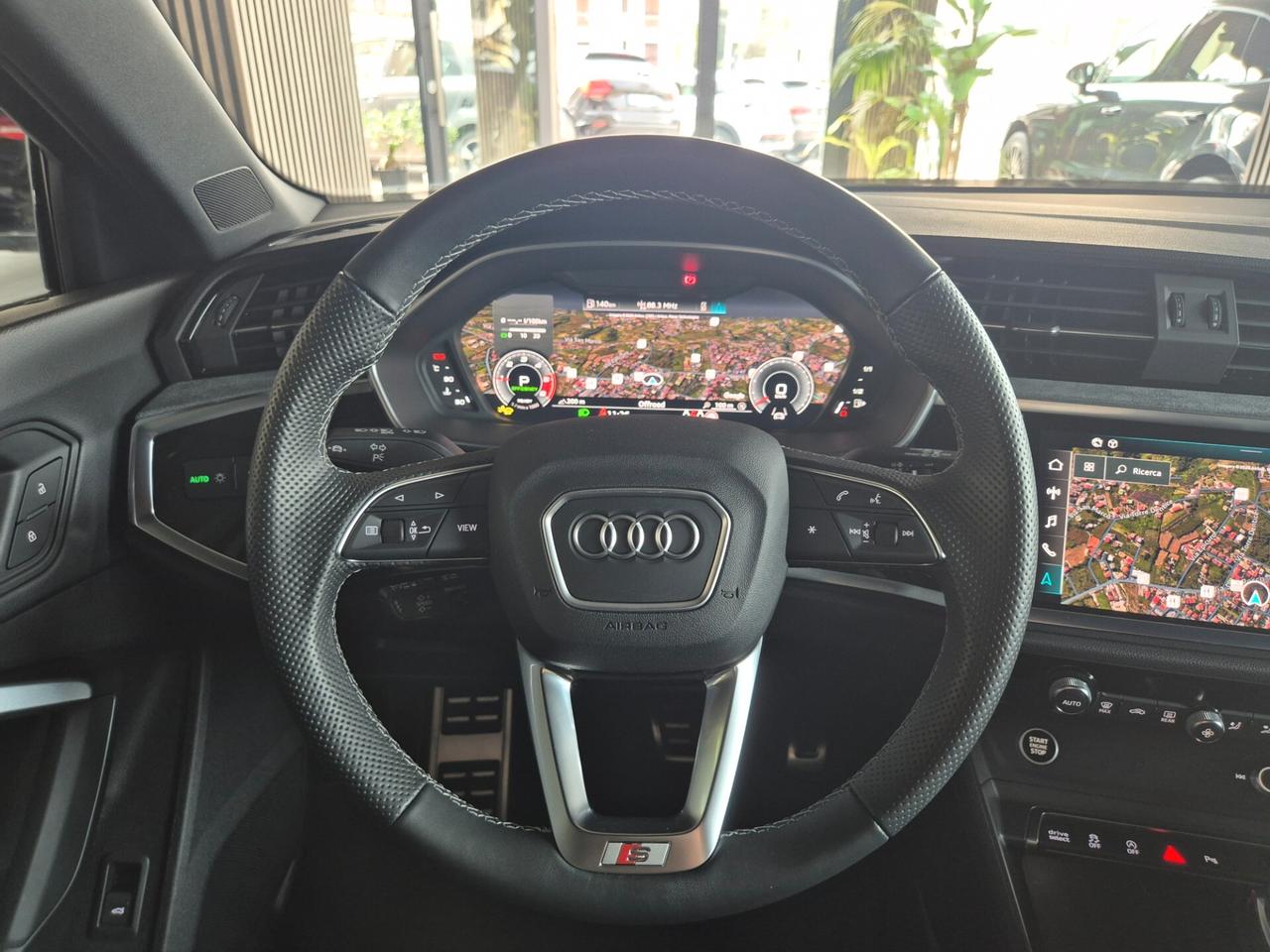 Audi Q3 SPB 35 TDI S tronic Identity Black