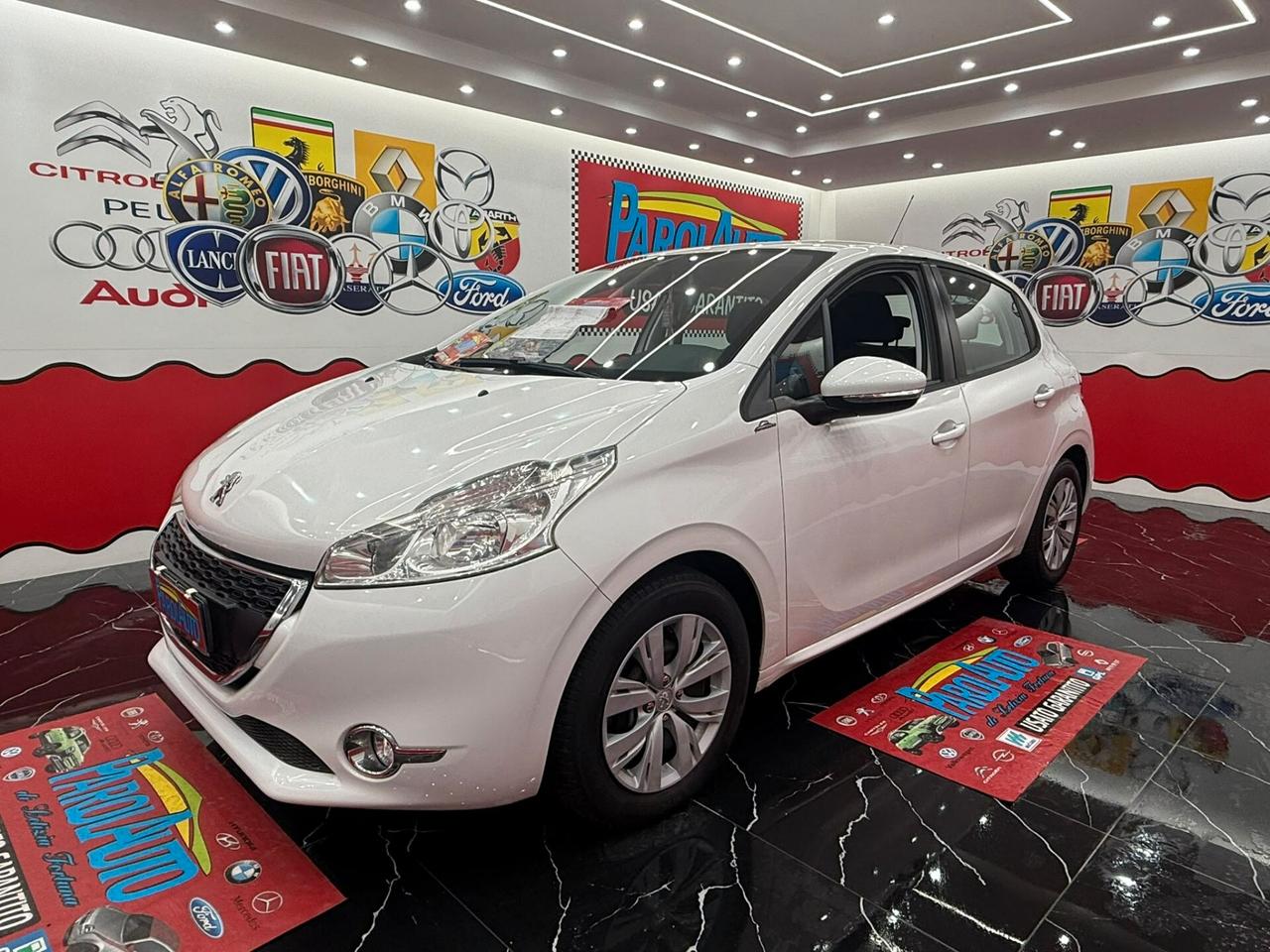 Peugeot 208 1.0 VTi 68cv Puretech - 2013
