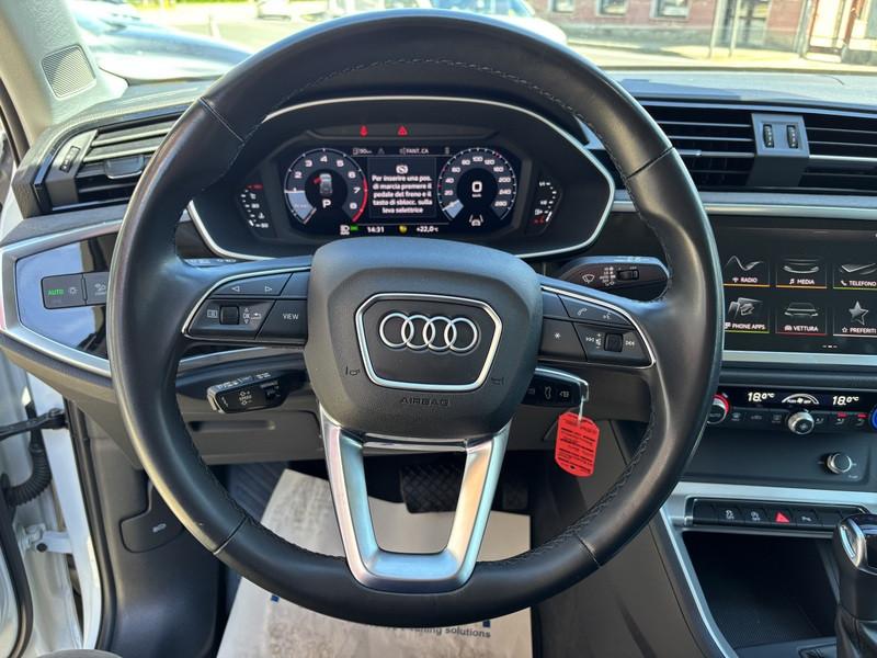 Audi Q3 35 1.5 tfsi mhev Business Advanced s-tronic