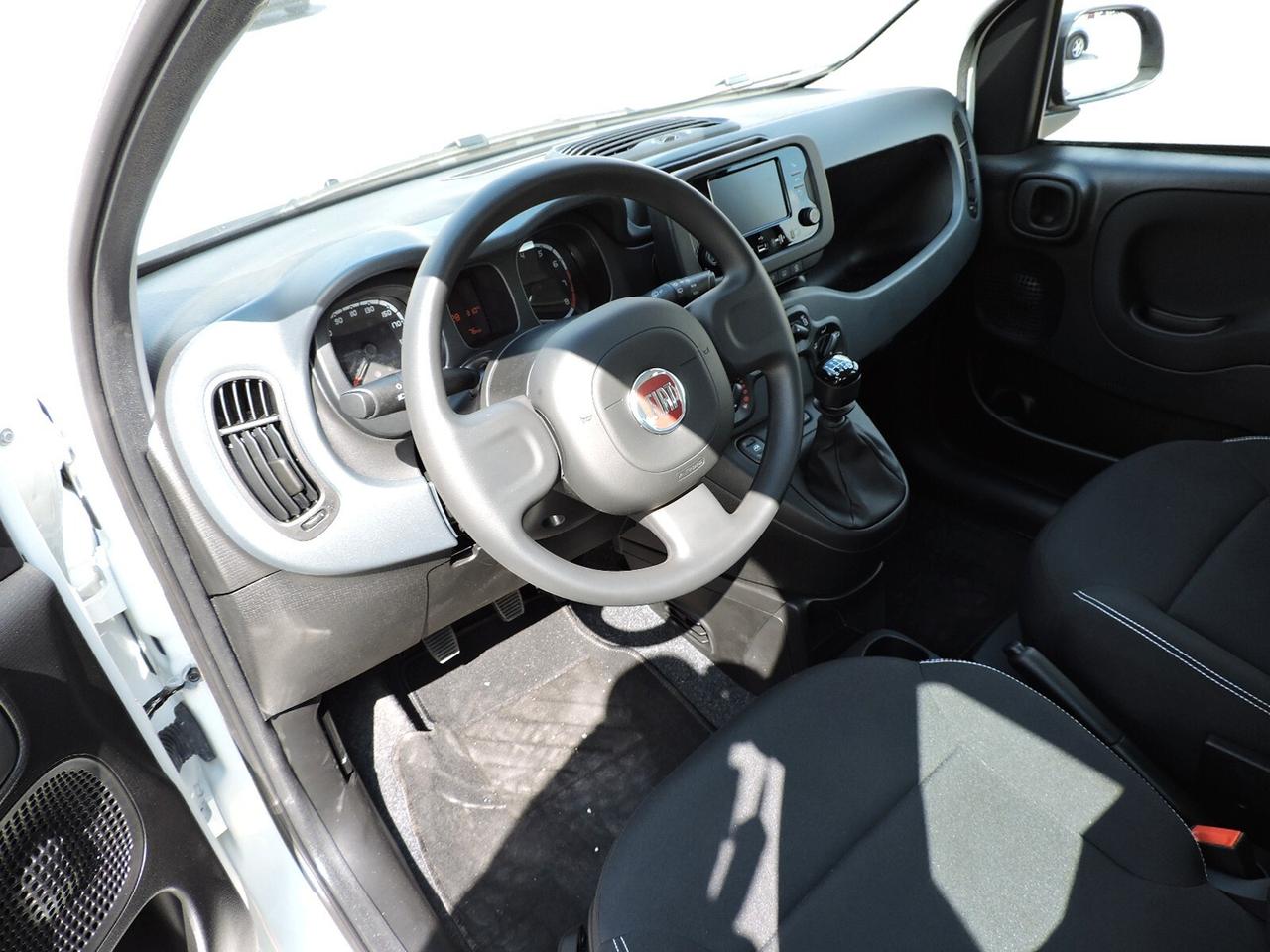 Fiat Panda 1.0 ibrida solo noleggio